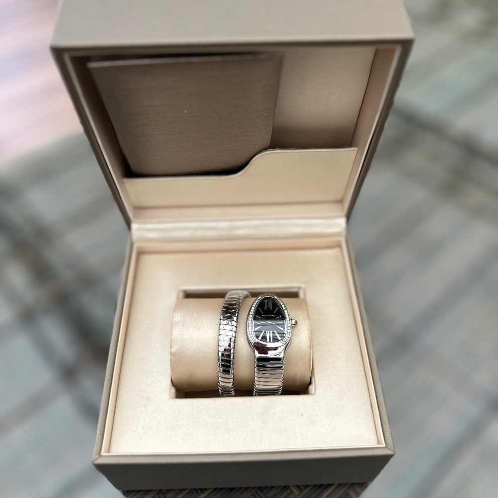 bulgari serpentine watch